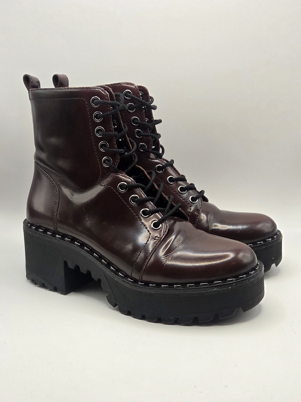 Vince Camuto Mecale Lug Sole Combat Boots Size